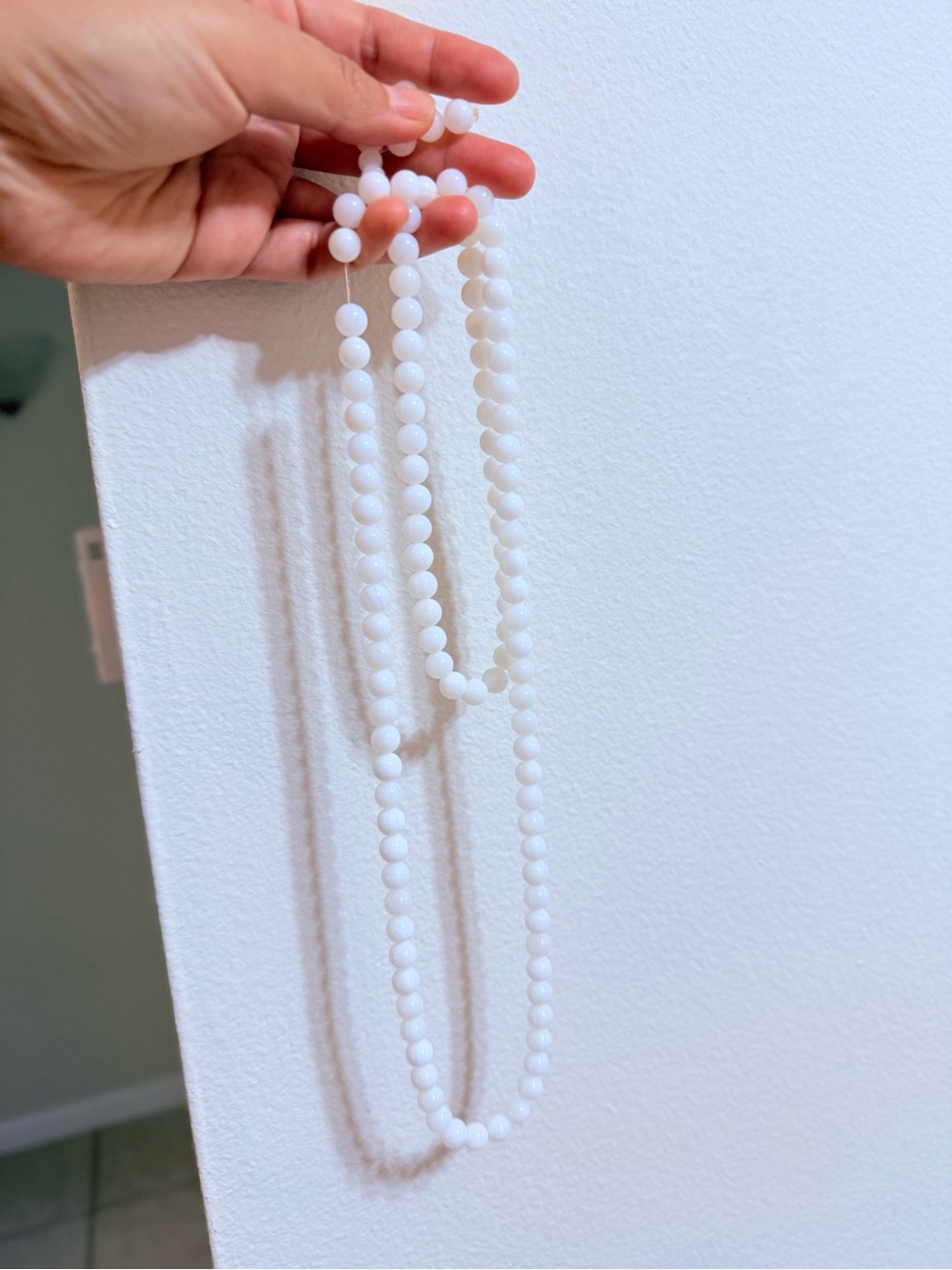 Classic White Beaded Necklace for Women